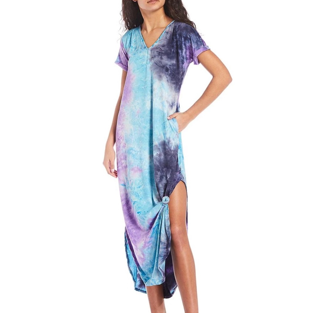 NWT Stiletto’s Tie Dye Knot Hem T-Shirt Maxi Dress